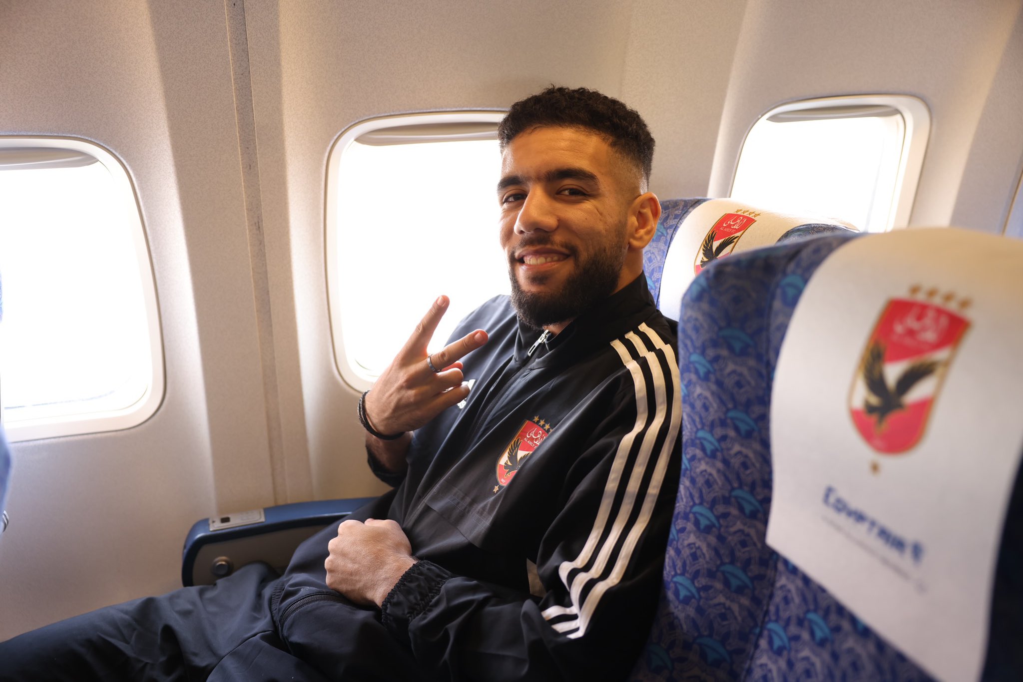 عاجل:قندوسي يعلن قراره المثير بشان العودة الى الاهلى وصدمة للزمالك